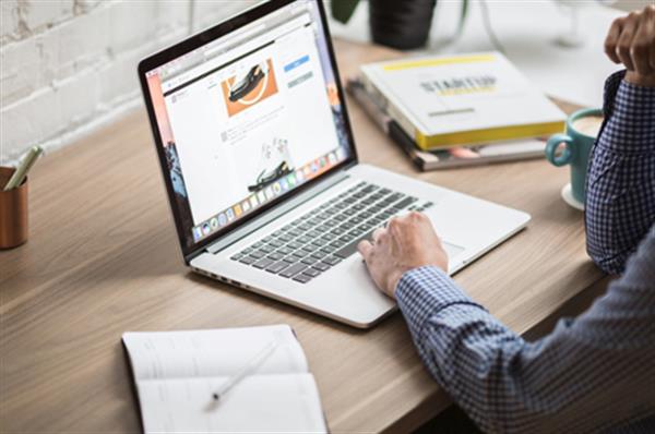 亚洲人精品午夜射精日韩