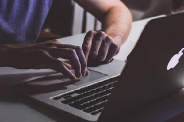 亚洲人精品午夜射精日韩